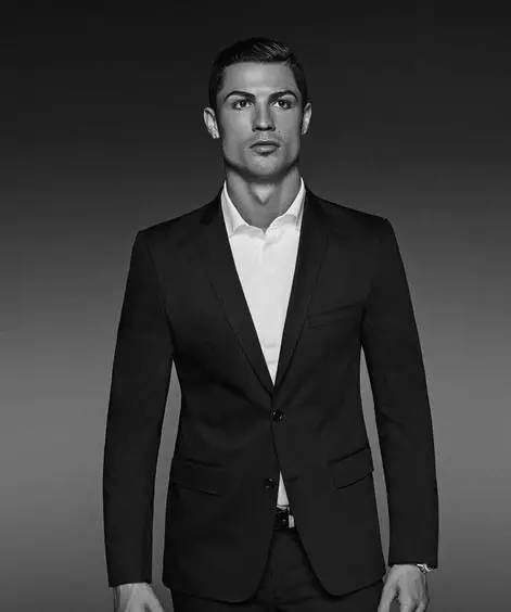 约基奇56分追平生涯第二高，生涯最高的61分对手也是森林狼（约基奇砍下56分追平生涯次高，生涯最高61分同样是在对阵森林狼时取得）