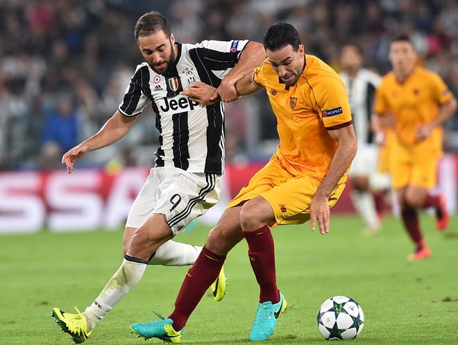 女足欧洲杯决赛开赛前几小时，英格兰中场图恩的祖母不幸去世