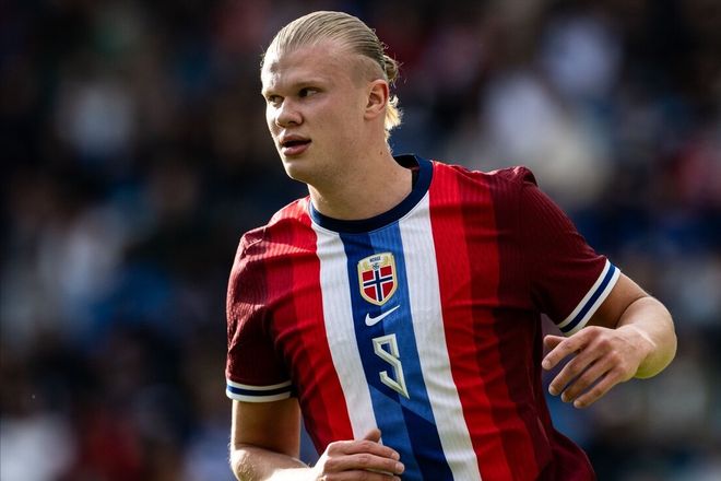 2280万买的恩里克砸手里？斯基拉：国米正找寻邓弗里斯的替补